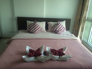 thanyalak at the gallery condominium