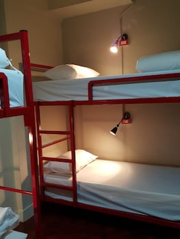 bangkok check inn hostel