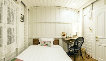 baan kachitpan adults only