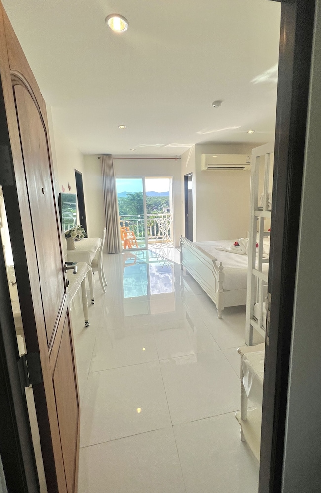 js residence krabi
