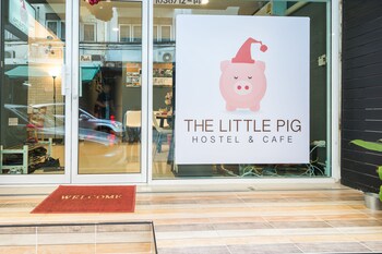 the little pig sukhumvit