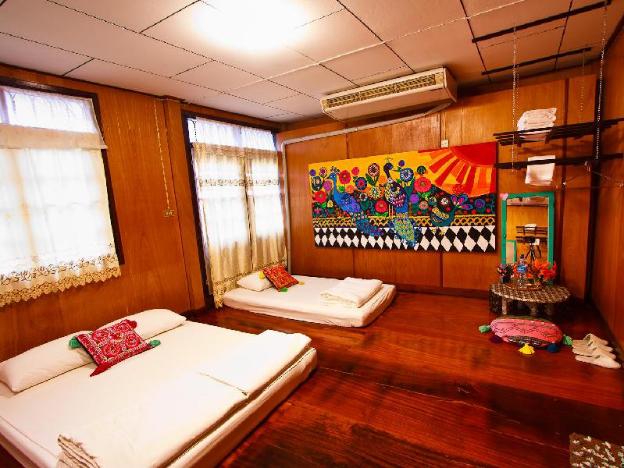 chezmoi handicraft and homestay