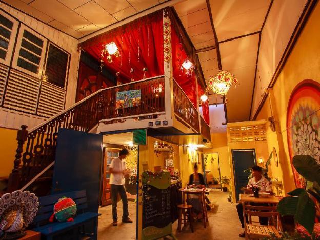 chezmoi handicraft and homestay
