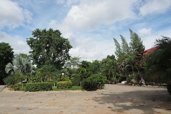 phutawan kan resort