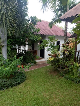 bee nat garden resort