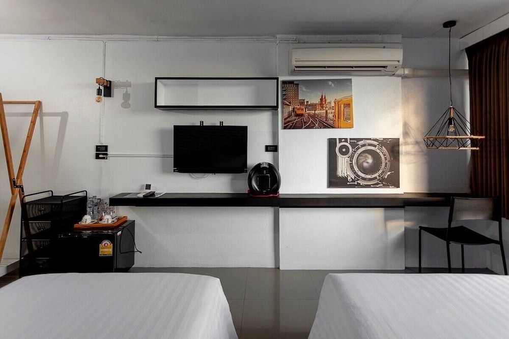 r1 boutique serviced apartment