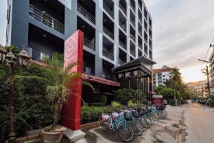 r1 boutique serviced apartment