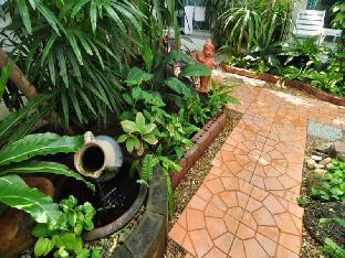 Blue Sky Resort,Hat Chao Samran>>Cha-Am,3 star