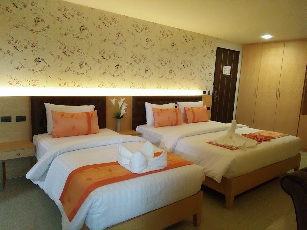 the convenience hotel