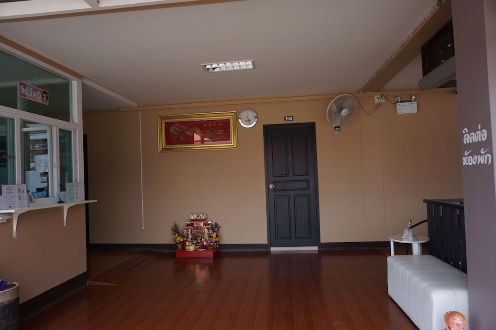 Mt Place Sakon Nakhon,Sakon Nakhon Province>>Sakon Nakhon,3 star
