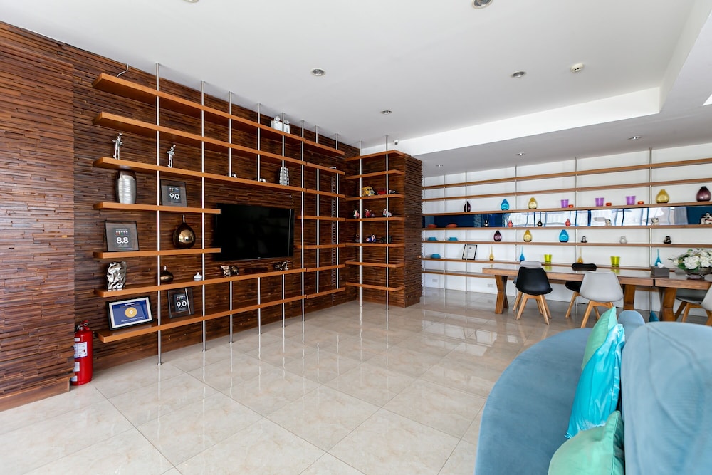 the bedrooms hostel pattaya