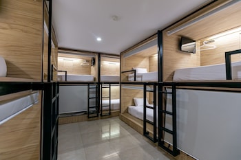 the bedrooms hostel pattaya