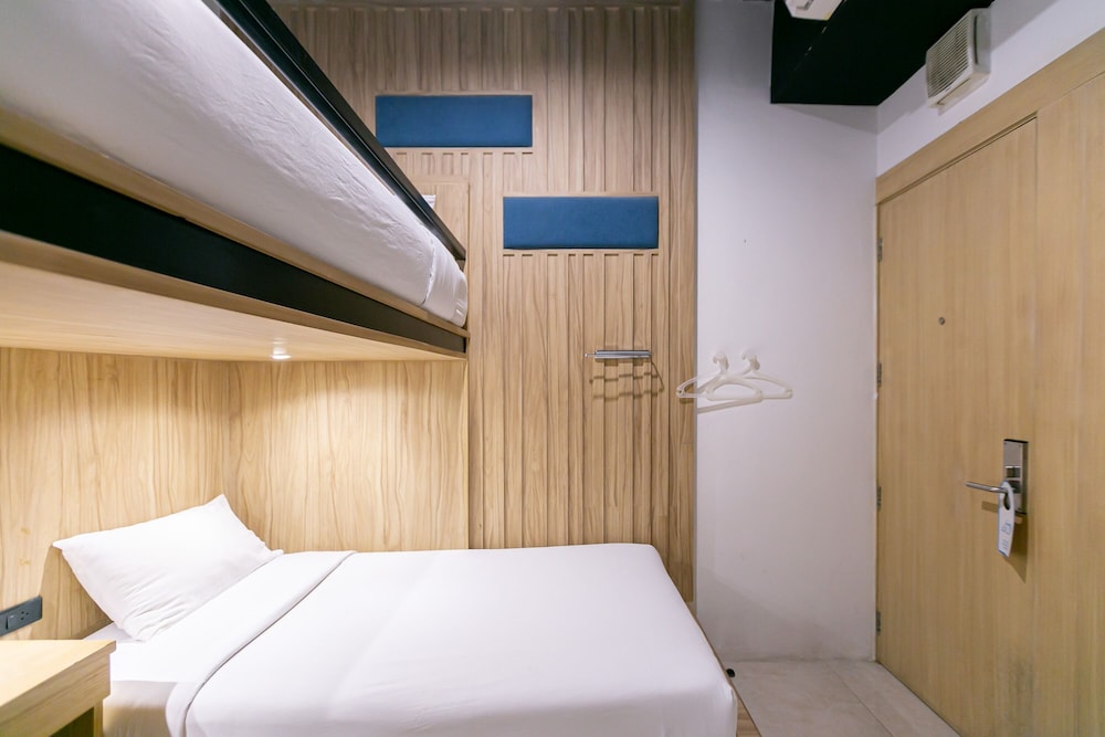 the bedrooms hostel pattaya