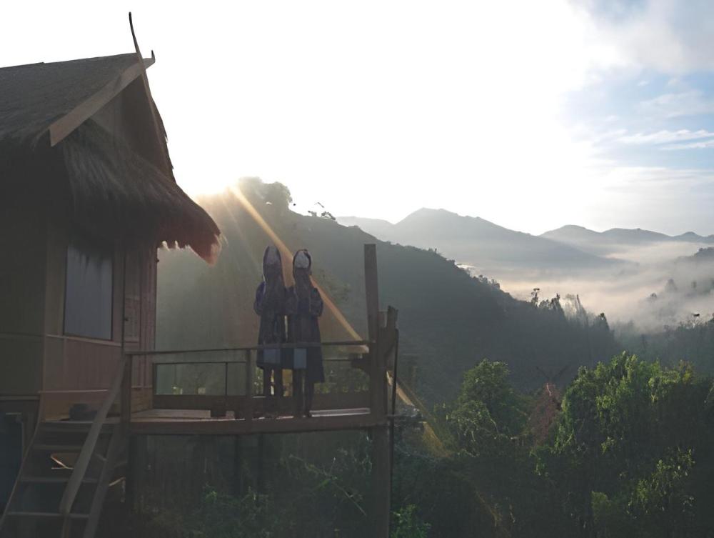 akha hill house hotel