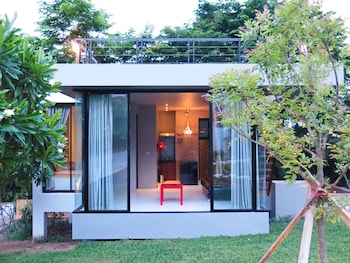 pony hill villa