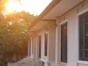 baan faa talaychan resort