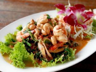 baantoom village and resort