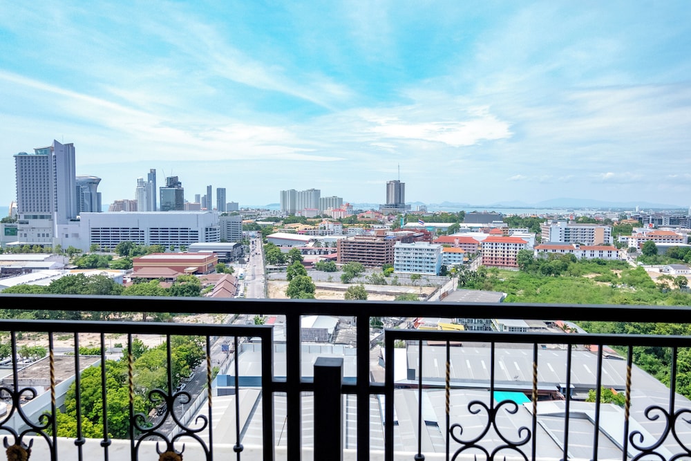 Grand Palazzo Hotel,North Pattaya>>Chonburi,5 star