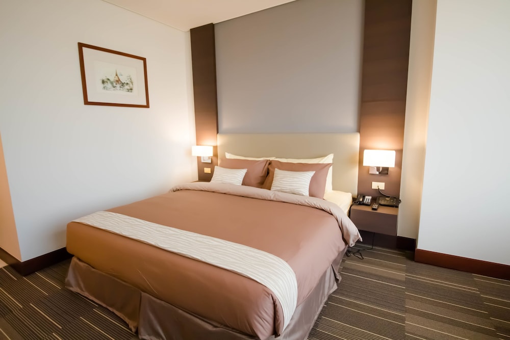 fortune hotel korat