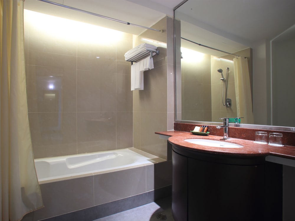 fortune hotel korat