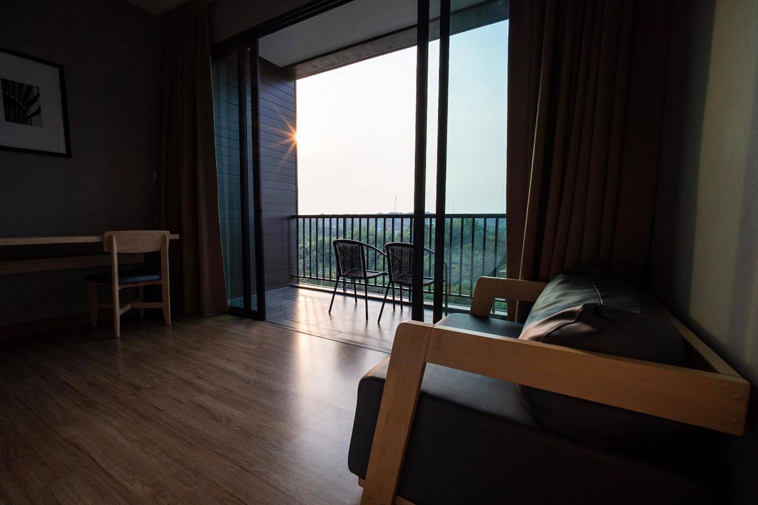 riverawan hotel