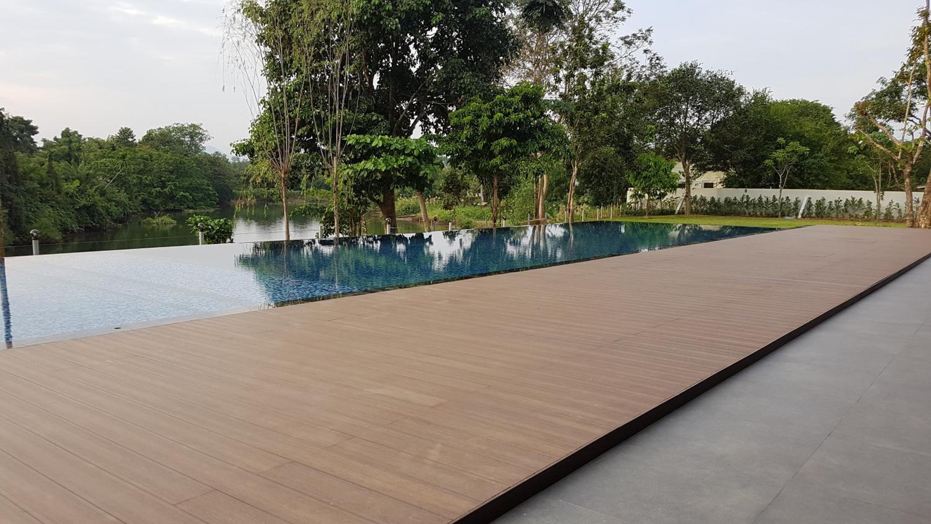 Riverawan Hotel,Chanthanimit>>Chanthaburi,3 star
