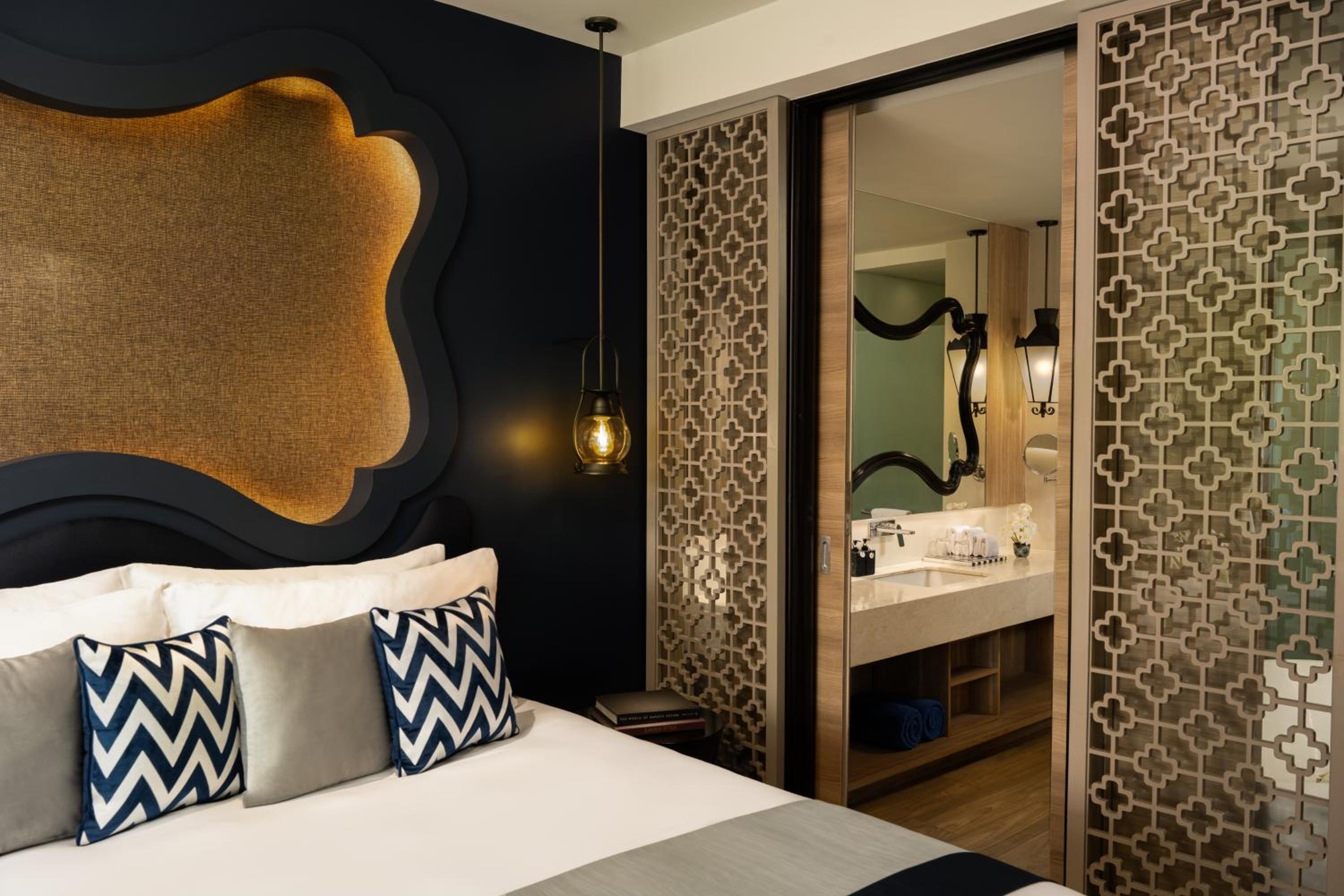 avista grande phuket karon mgallery