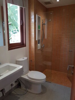 pranaluxe pool villa holiday home