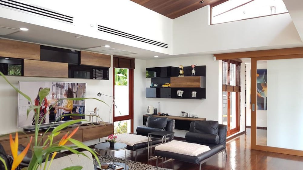 pranaluxe pool villa holiday home