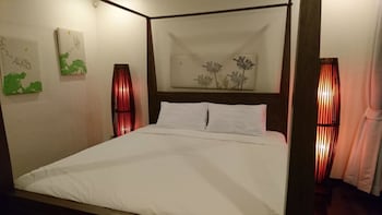 pranaluxe pool villa holiday home