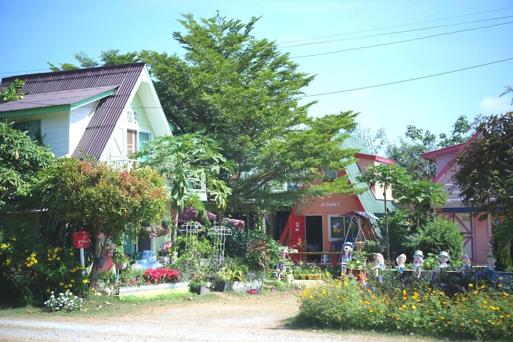 a houses homestay