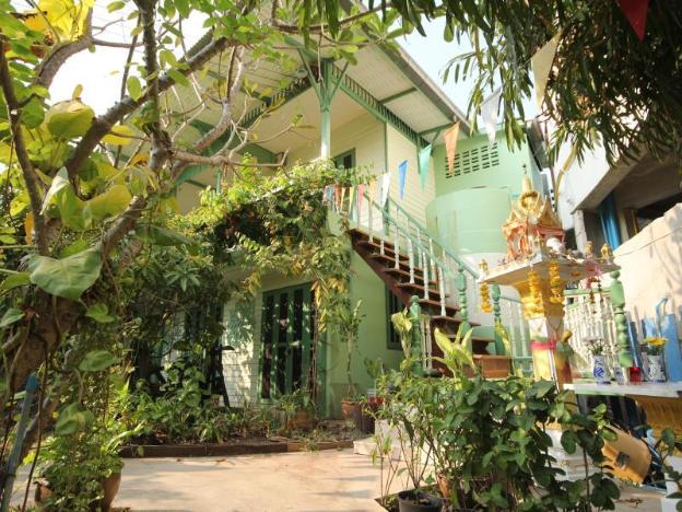 baanrak amphawa homestay