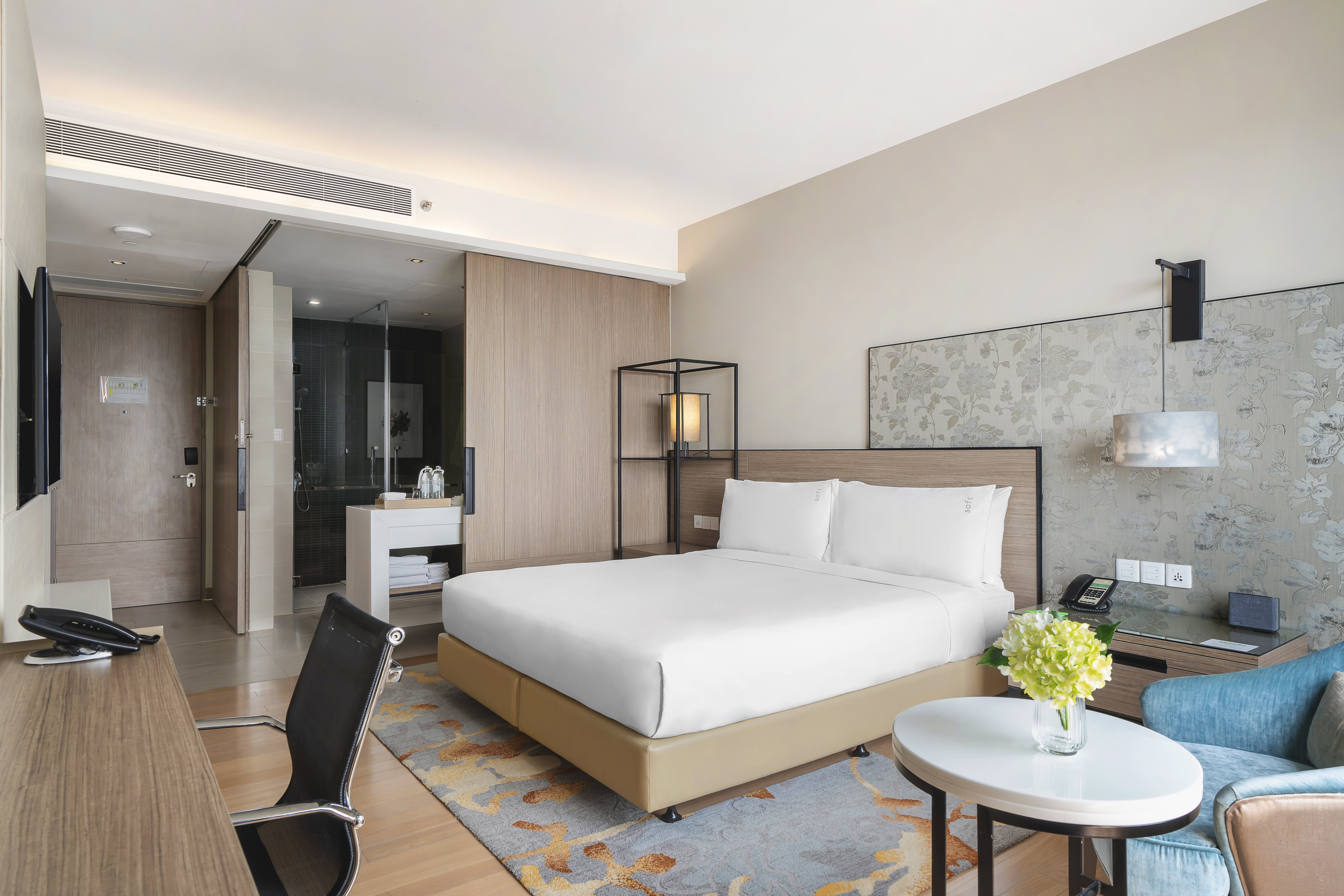 holiday inn and suites rayong city centre by ihg