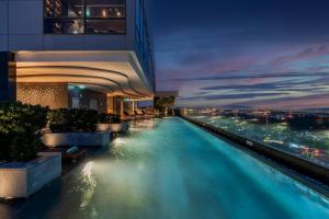 holiday inn and suites rayong city centre by ihg