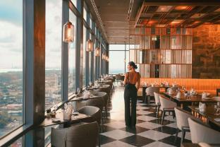 holiday inn and suites rayong city centre by ihg