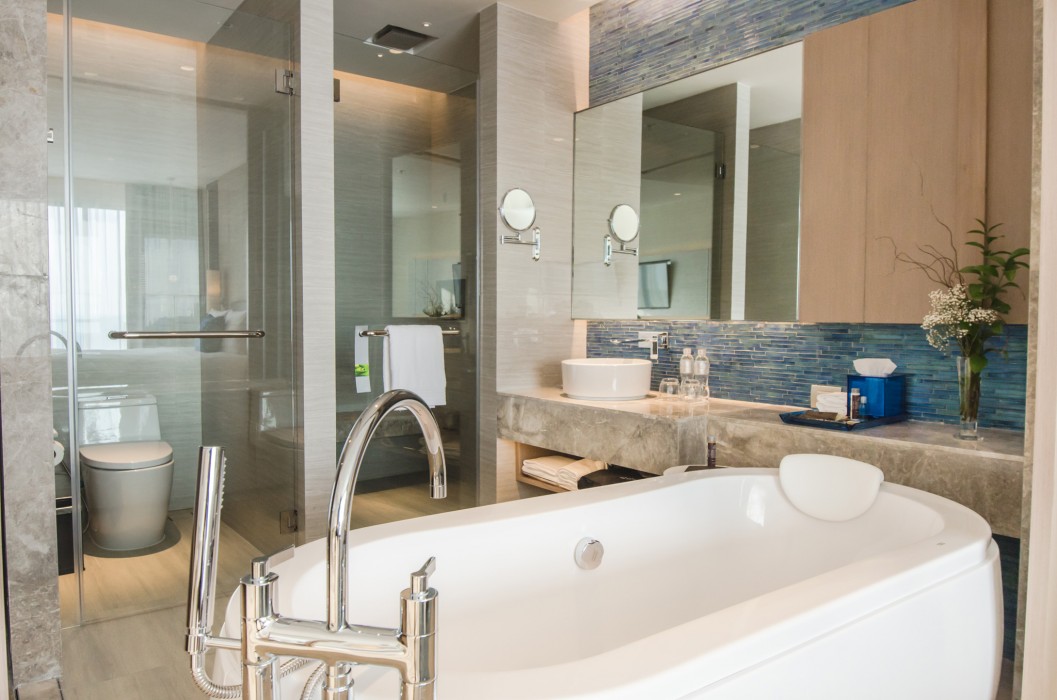renaissance pattaya resort and spa