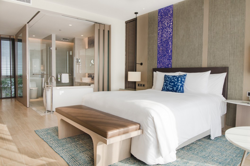 renaissance pattaya resort and spa