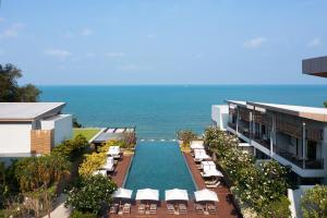 renaissance pattaya resort and spa