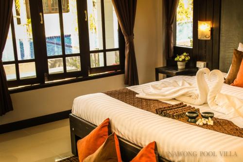 thanawong pool villa sukhothai