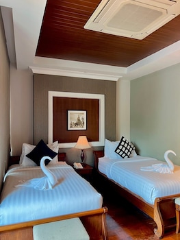 yotaka bangkok hotel