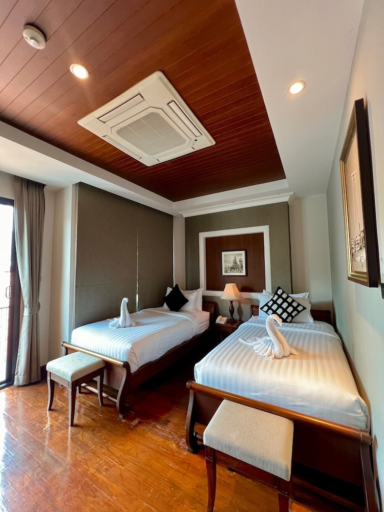 yotaka bangkok hotel