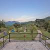 tanihill resort