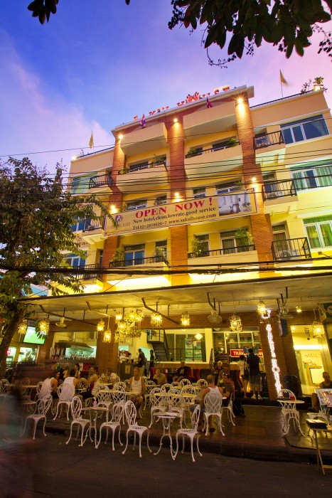 villa cha cha khaosan rambuttri
