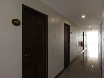 Narai Iyara Palace Lopburi,Lop Buri>>Khao Sam Yot,3 star