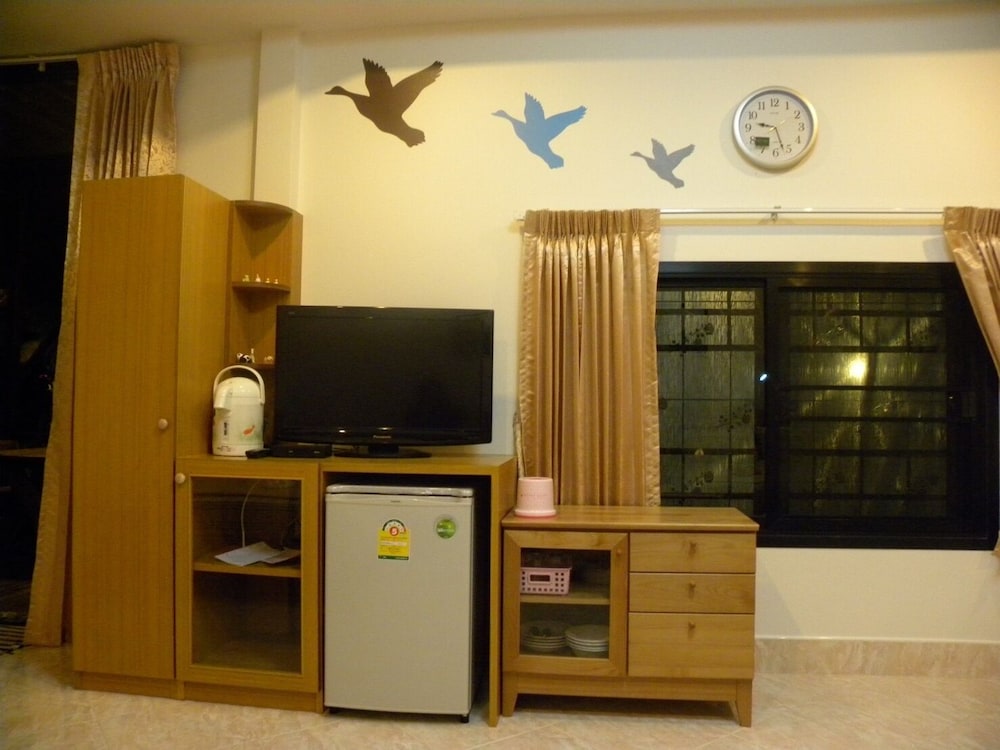 bangchong marina resort