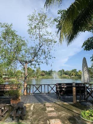 bangchong marina resort