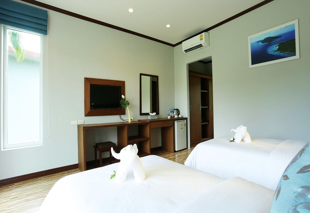 khaolak mountain view