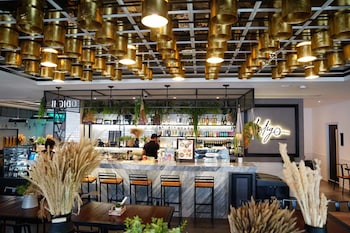 130 hotel and residence bangkok