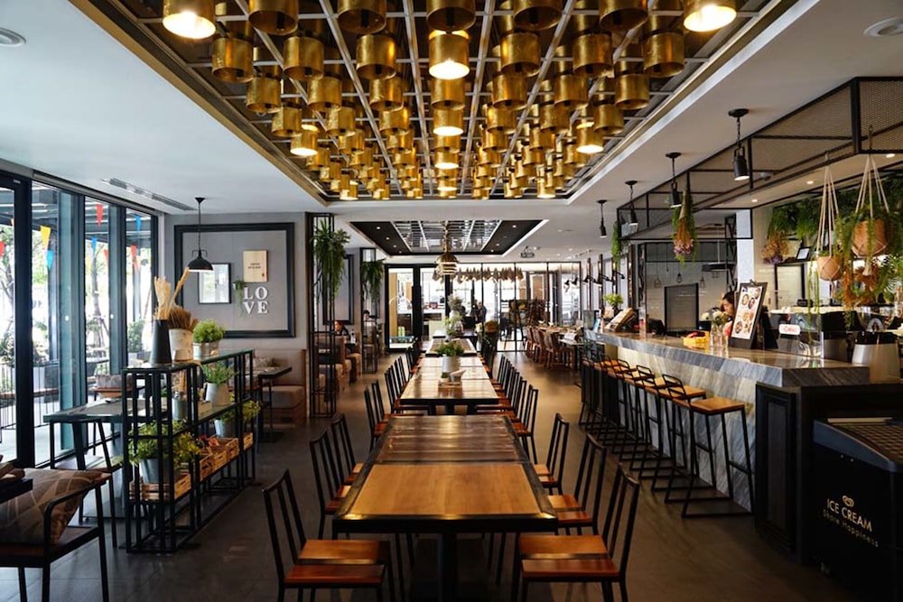 130 hotel and residence bangkok