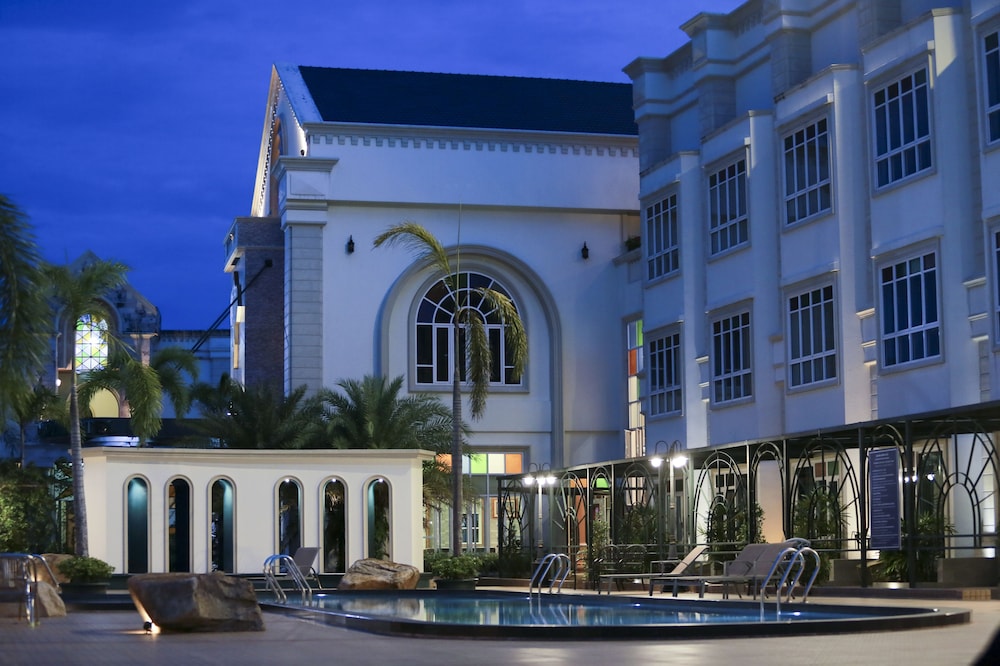 erawan hotel